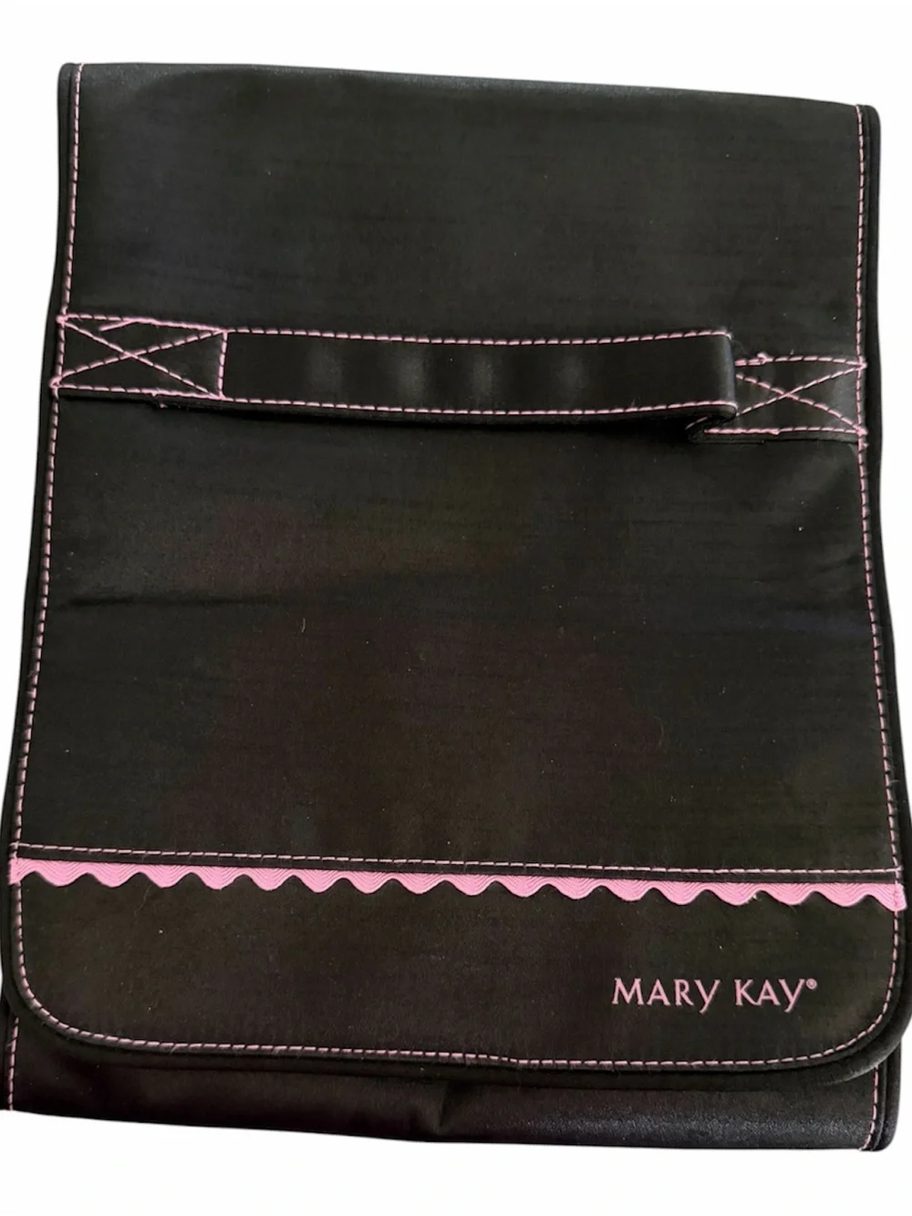 New Mary Kay Black with Pink Trim Hanging Travel Roll Up Bag w/Detachable Bags